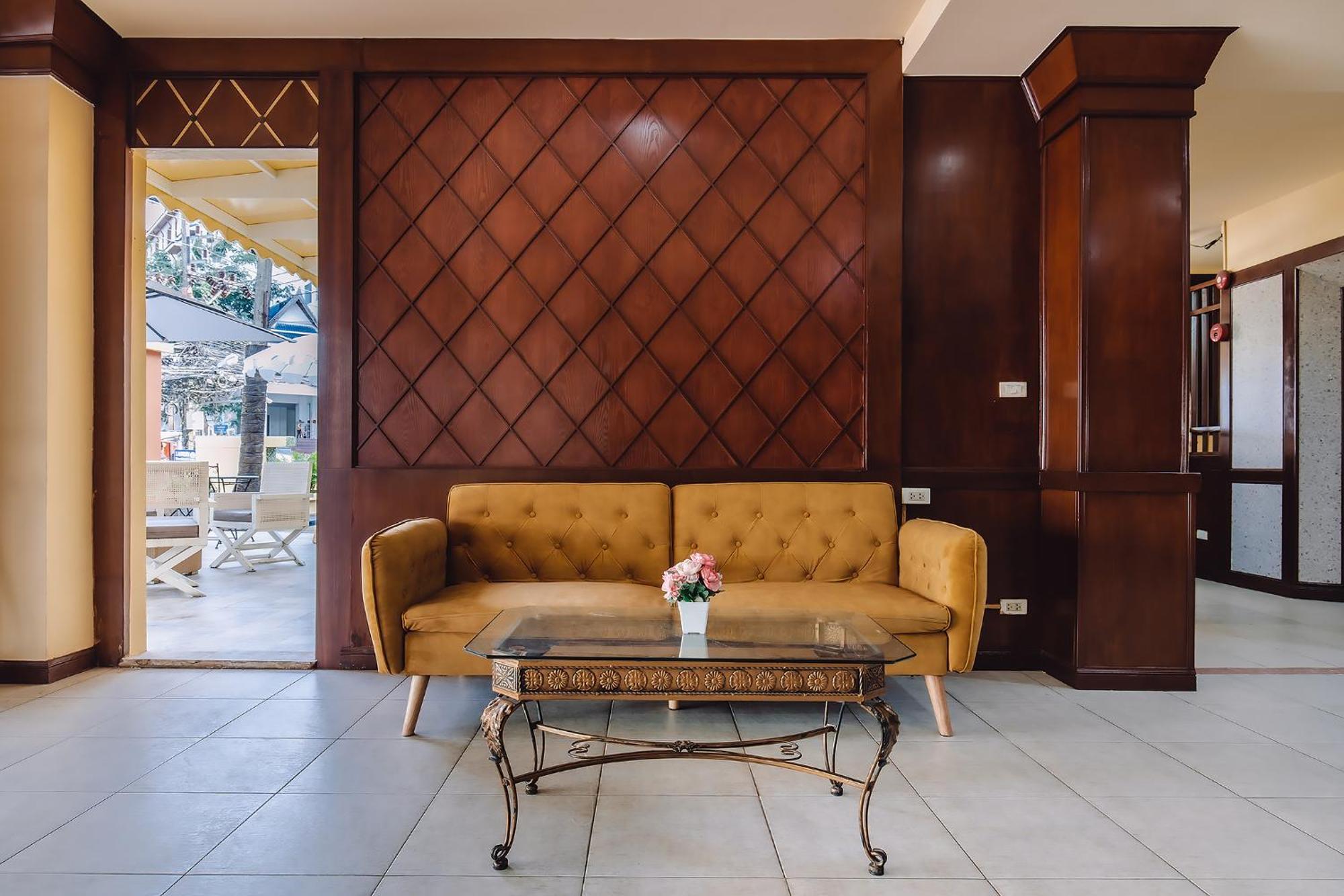 Bauman-Ville Hotel Patong Екстер'єр фото